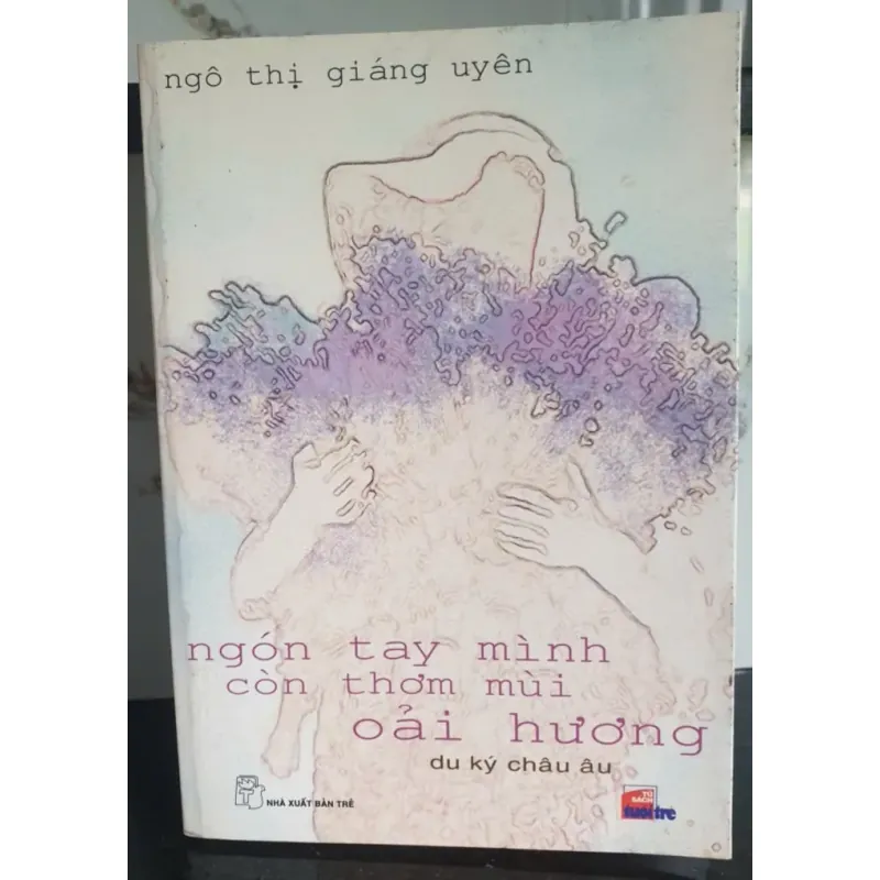 Ngón Tay Mình Còn Thơm Mùi Oải Hương 701699