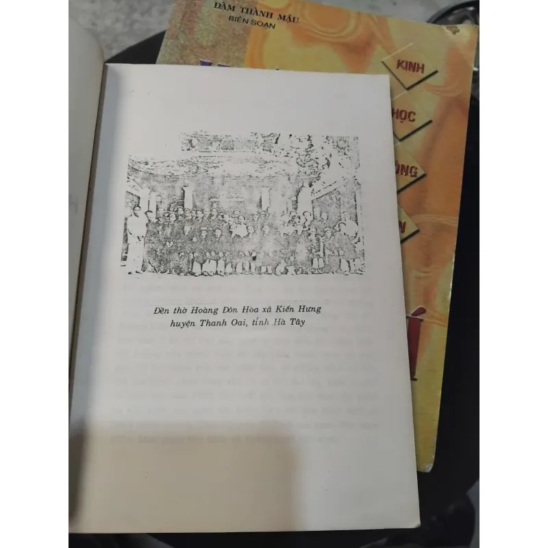 Hoạt nhân toát yếu ( Quân dân y, thú y và dưỡng sinh )  1023883