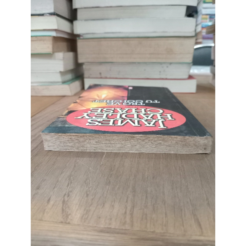 Trở về từ cõi chết - James Hadley Chase 411037