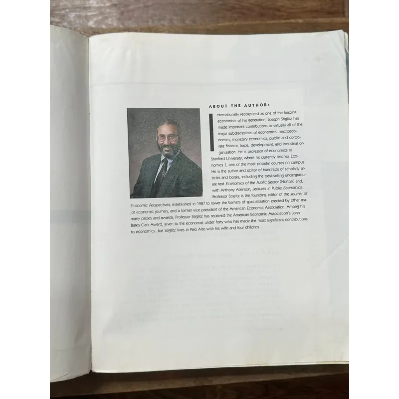 Principles of Microeconomics - Joseph E. Stiglitz 729096