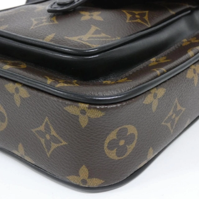 Túi đeo chéo Louis Vuitton Monogram Macassar Christopher Wearable Wallet M69404 - Hàng hiệu Chính hãng 776485
