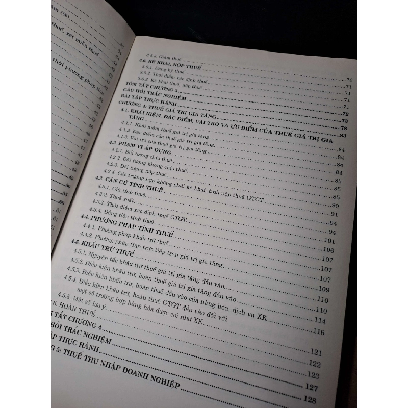 Thuế - Phạm Tấn Anh - 2018 mới 80% ố - GIÁO TRÌNH, CHUYÊN MÔN - HCM0111 924356