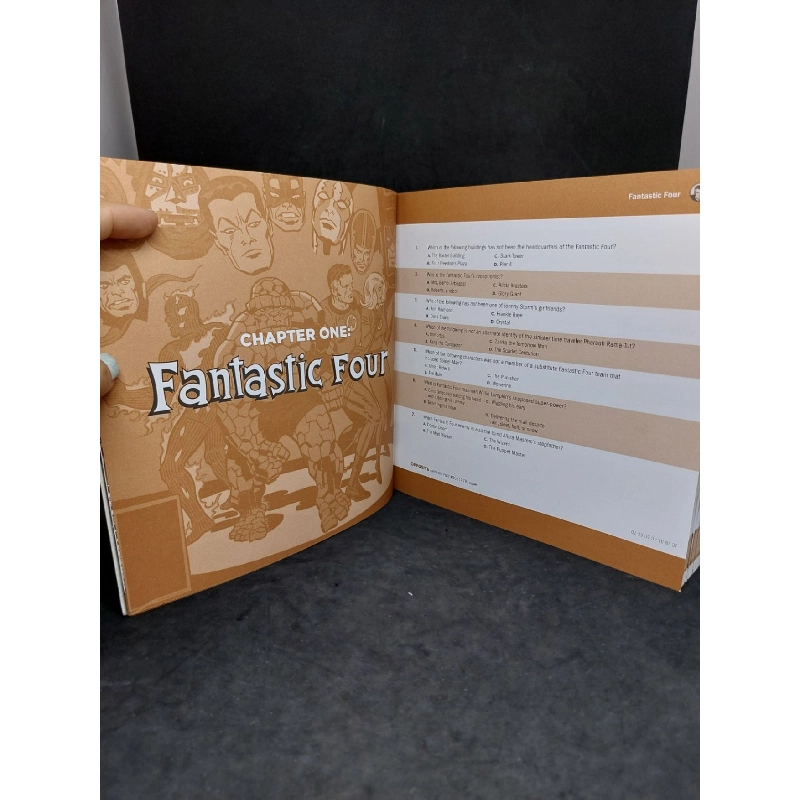 Obsessed with Marvel mới 80%, sách in màu HCM2806 911961