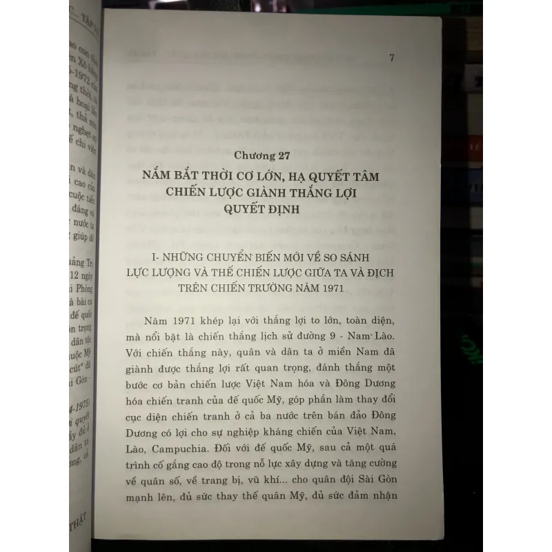 Lịch sử kháng chiến chống Mỹ, cứu nước 1954-1975 tập Vll Thắng lợi quyết định năm 1972  792345
