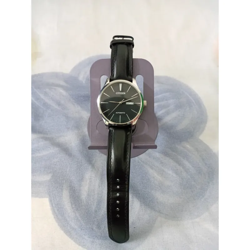 Đồng hồ nam dây da nâu mặt trơn kim loại sáng bóng 699291