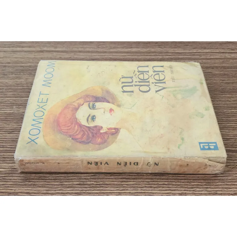 Tiểu thuyết Anh của nhà văn William Somerset Maugham: NỮ DIỄN VIÊN 798935