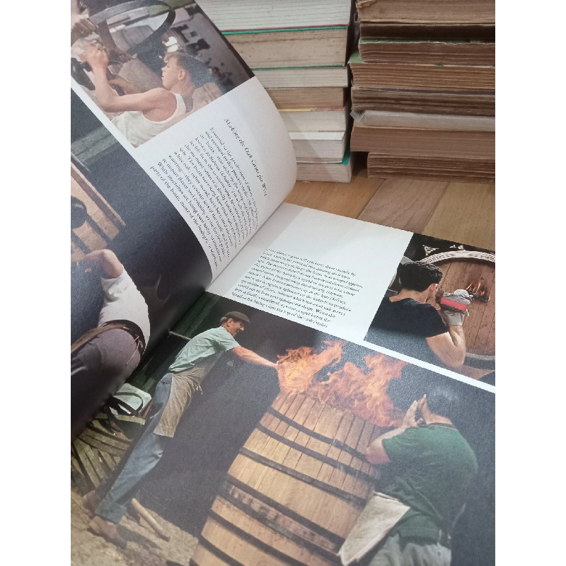 Wines and Spirits - Alec Waugh 792204