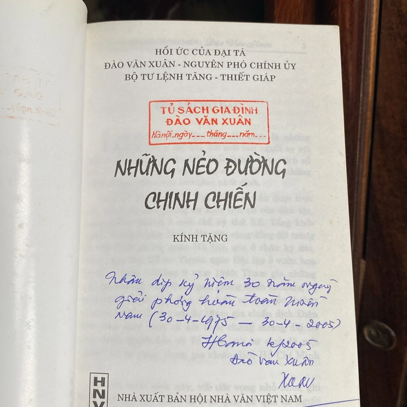 NHỮNG NẺO ĐƯỜNG CHINH CHIẾN (XB 2004) 493301