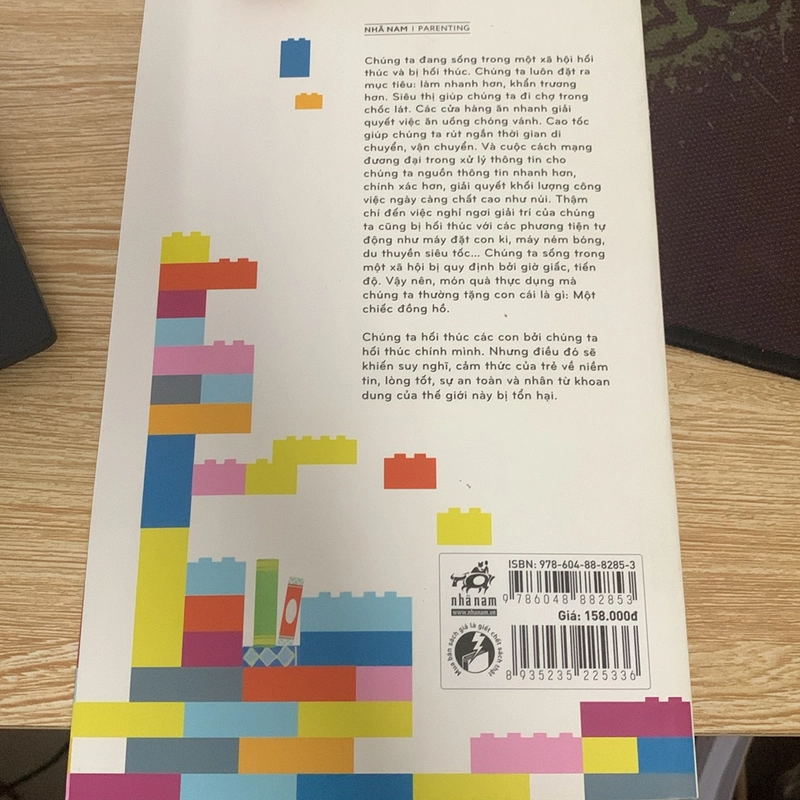 Những đứa trẻ chín ép - David Elkind 528526
