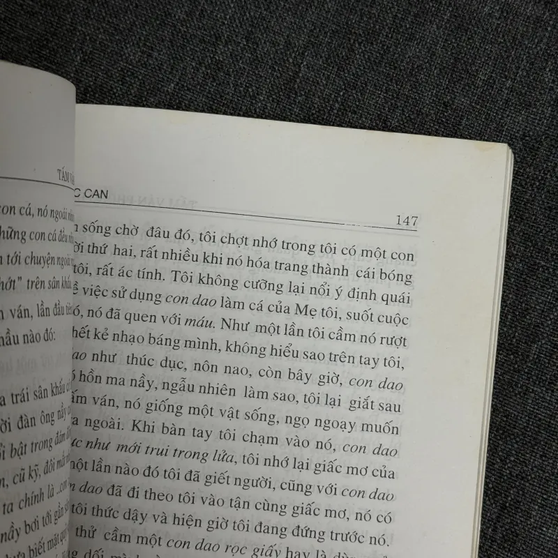 Tấm ván phóng dao - Mạc Can 1002870