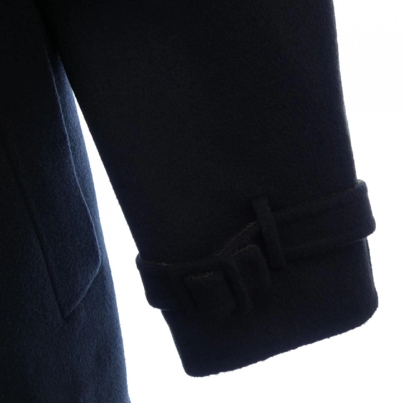 Áo khoác FENDI 636568