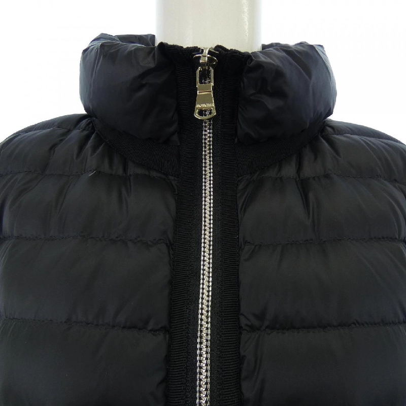 Áo khoác lông vũ MONCLER BOGUE - Hàng hiệu Chính hãng 821830