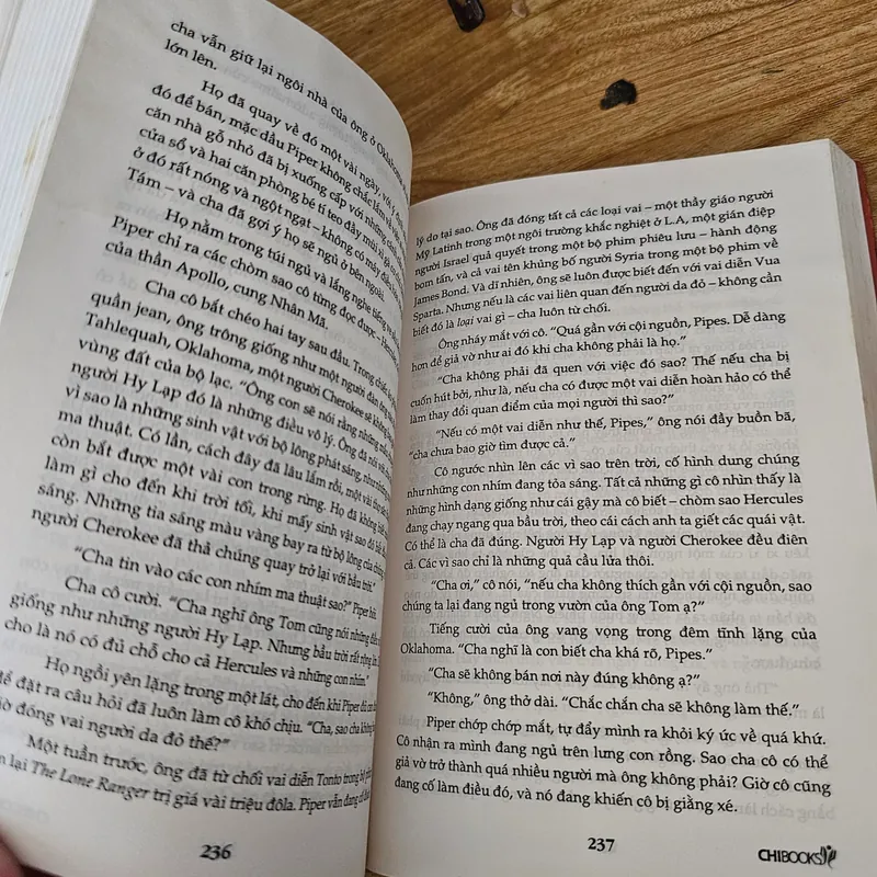 Người anh hùng mất tích
 688756