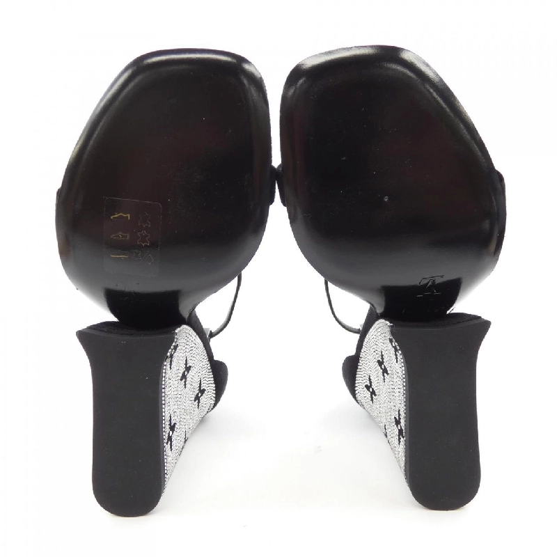 Giày sandal LOUIS VUITTON - Hàng hiệu Authentic 830444