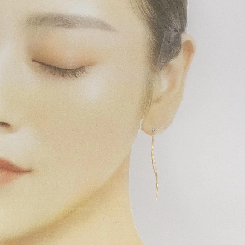 Bông tai K18YG Star Jewelry 666089