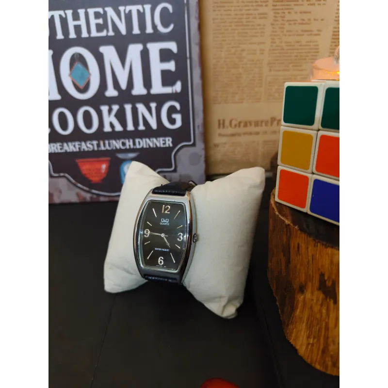 Đồng hồ Citizen Q.Q bình rượu  926916