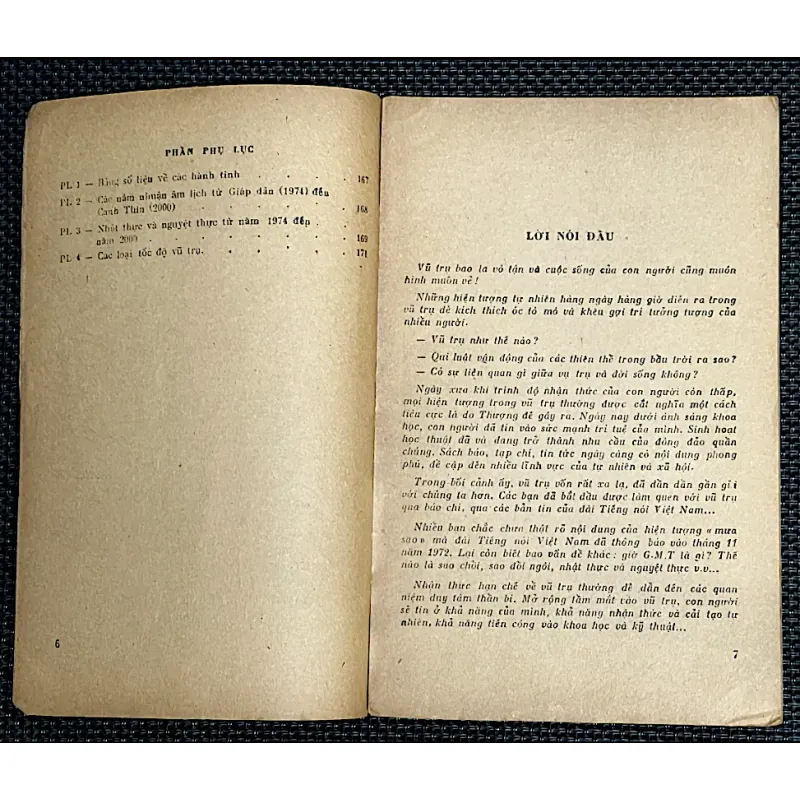 VŨ TRỤ VÀ ĐỜI SỐNG - PHẠM VIẾT TRINH 1027720