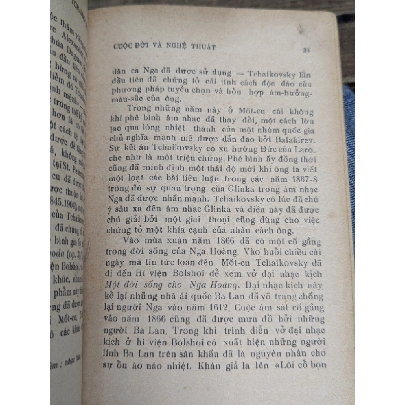 TCHAIKOVSKY CUỘC ĐỜI VÀ NGHỆ THUẬT  - PERCY M.YOUNG ( HOÀI KHANH DỊCH ) 304386