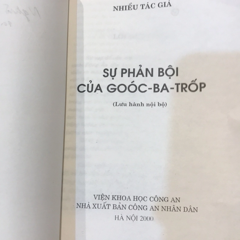 SỰ PHẢN BỘI CỦA GOOC-BA-TRỐP 525329