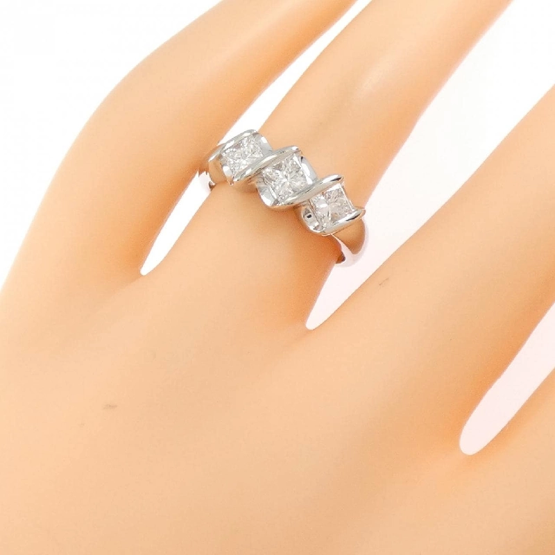 Nhẫn kim cương PT900 1.00CT - Hàng hiệu Authentic 853560