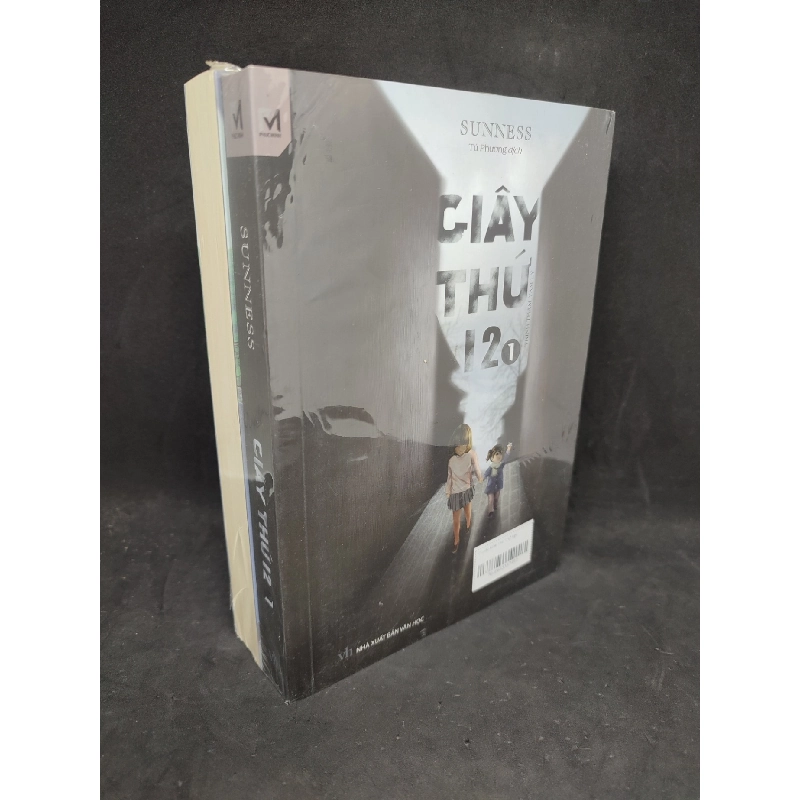 Bộ 2 cuốn Giây thứ 12 mới 100% HCM1104 925305