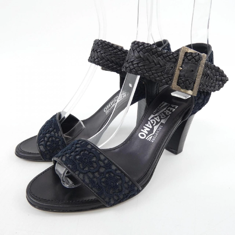 Giày sandal SALVATORE FERRAGAMO - Hàng hiệu Authentic 830264