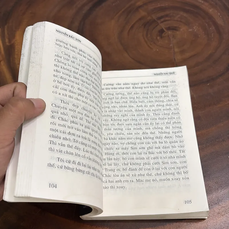 II Truyện Vừa Và Ngắn: Luật Đời - Nguyễn Bắc Sơn - 2004 1000910