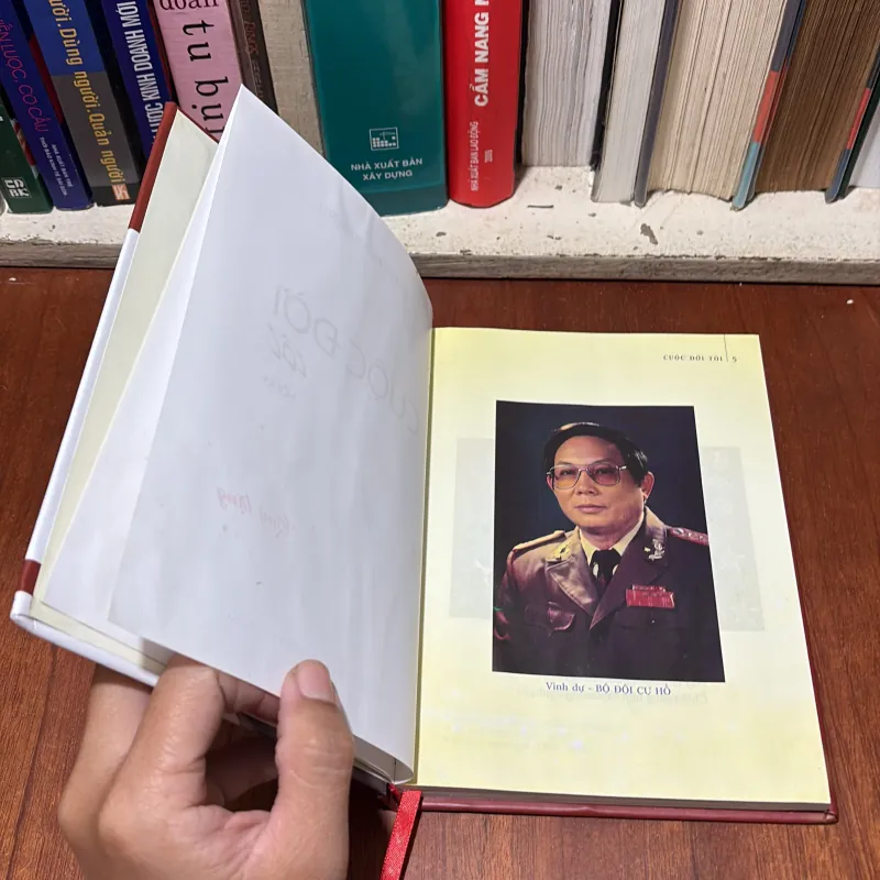 II Hồi Ký: Cuộc Đời - Bùi Hồng Khanh - 2025 760470