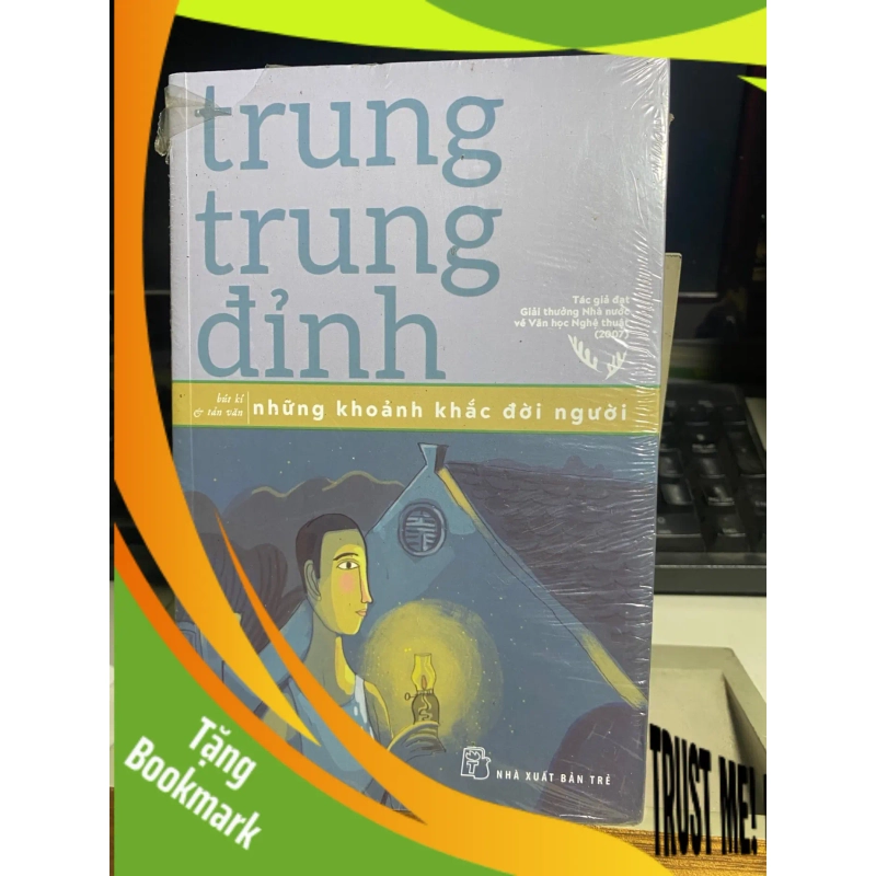 (TẶNG BOOKMARK) Những Khoảnh Khắc Đời Người - Trung Trung Đỉnh Sách văn học RBK0302 949735
