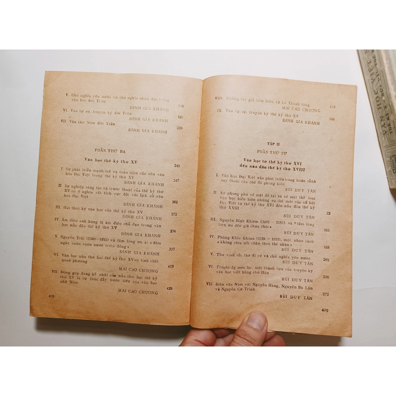 Văn Học Việt Nam Thế Kỷ Thứ X  Nửa Đầu Thế Kỷ XVIII  444306