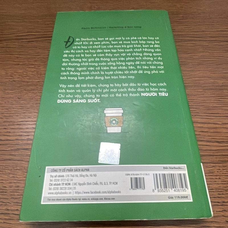 Đến starbucks mua cà phê cốc lớn Yoshimoto Yoshio 358616