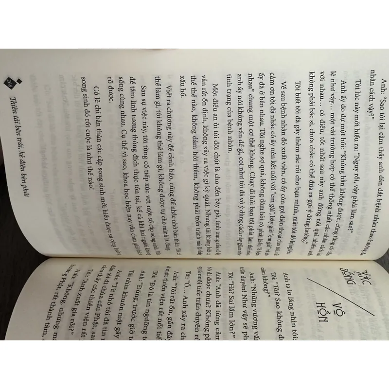 Thiên tài bên trái kẻ điên bên phải 592316