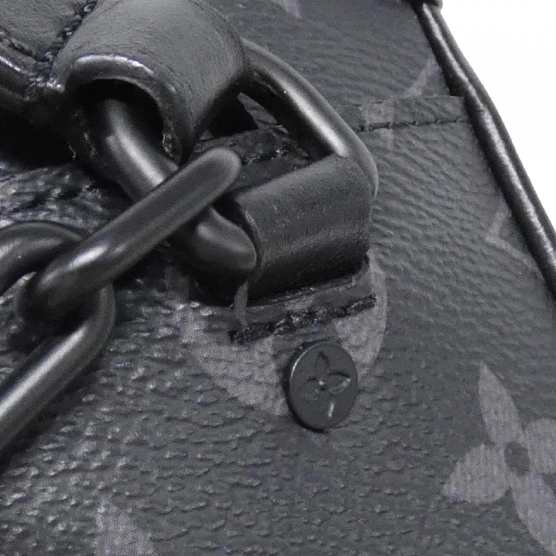 Túi xách vai Louis Vuitton Monogram Eclipse Mini Soft Trunk M44735 610250