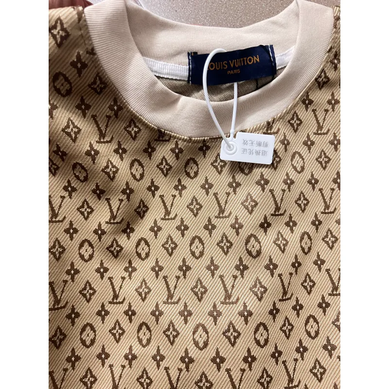 Áo sweatshirt Louis Vuitton họa tiết Monogram size SML màu be 1024448
