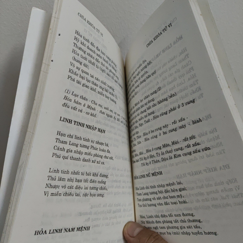 Chìa Khoá Tử Vi - Quản Xuân Thịnh 503703