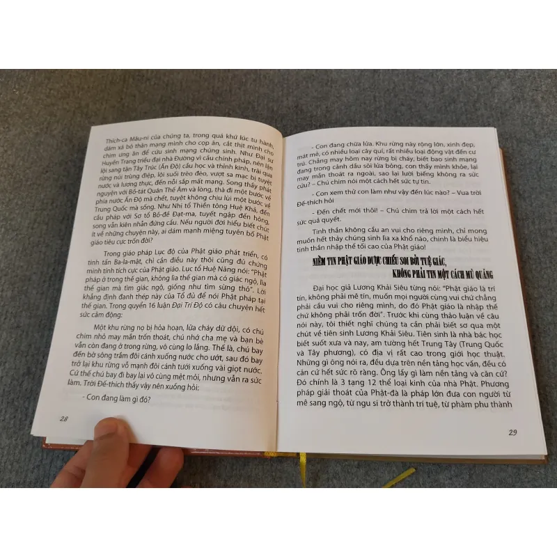 GIỚI THIỆU PHẬT GIÁO CHO THÀNH PHẦN TRÍ THỨC 727173