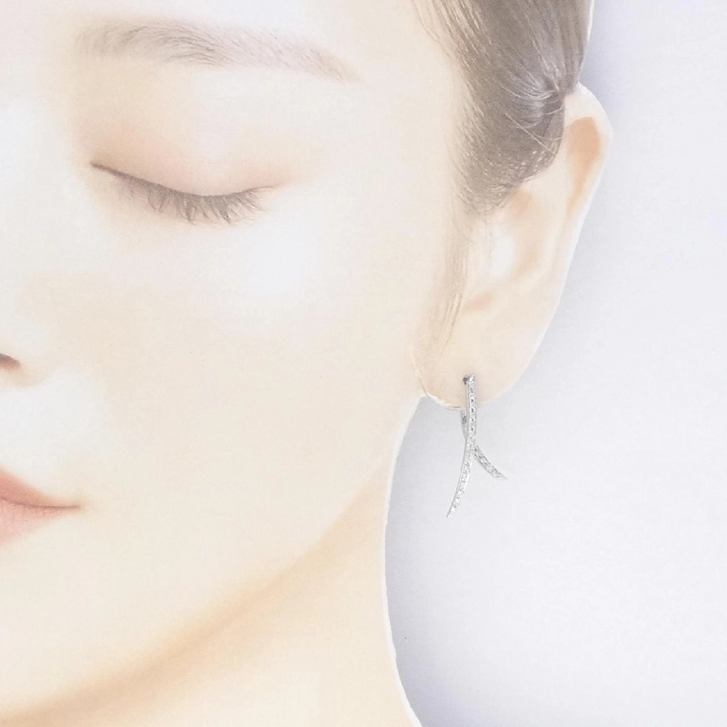 K18WG/K14WG Bông tai kim cương 0.34CT - Hàng hiệu Chính hãng 867205