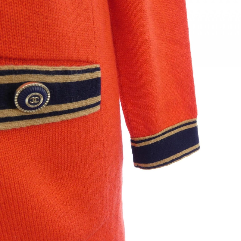 Áo cardigan dài CHANEL 635752