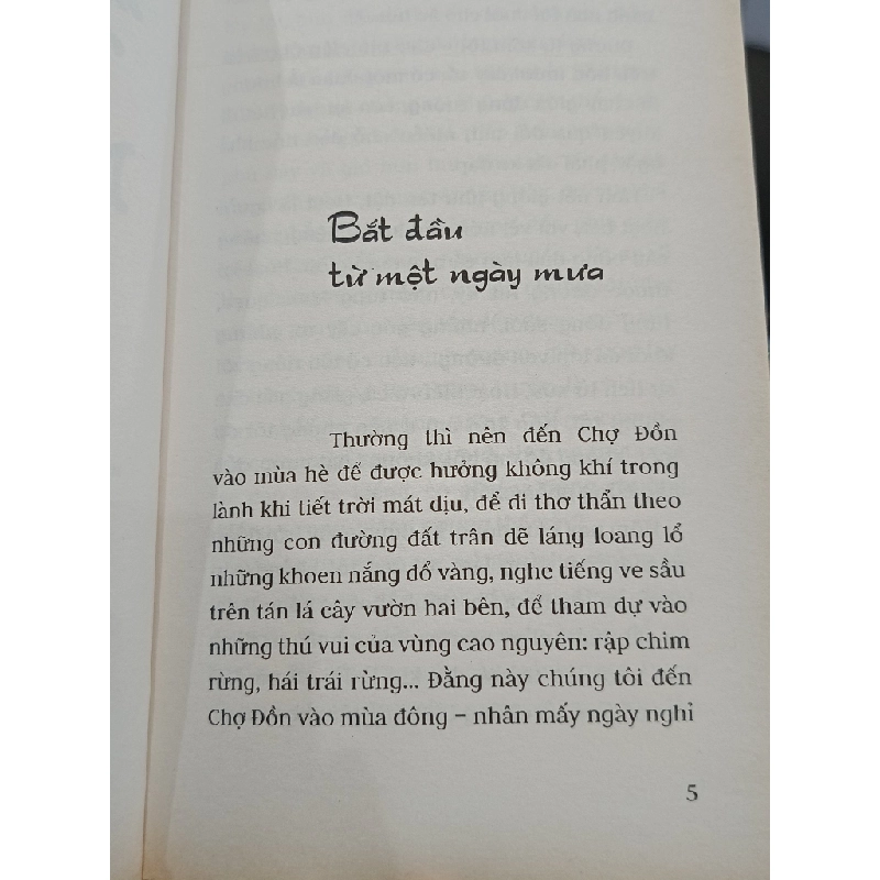 Huyền thoại mỏ đất - Trần Huiền Ân 465279