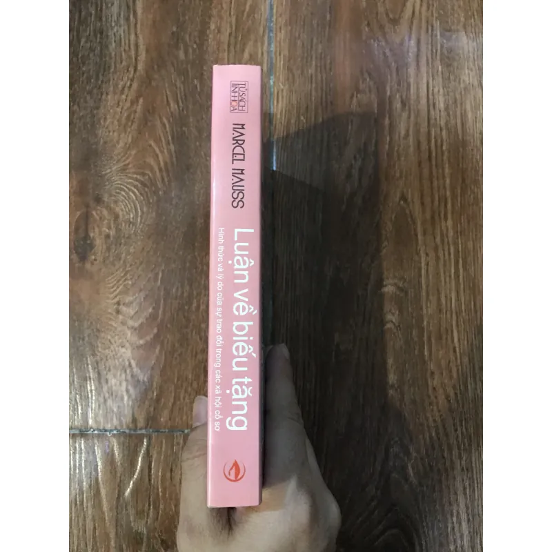 Luận về biếu tặng - Marcel Mauss  (t4) 1012837