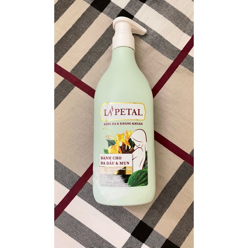 Sữa tắm LA’PETAL dành cho da dầu & mụn 500ml 140179