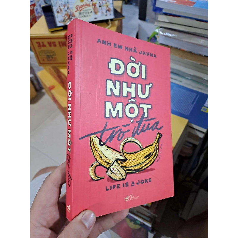 Đời Như Một Trò Đùa - Anh Em Nhà Javna - 2019 mới 90% - VĂN HỌC - HMT3012 Blogmeo040226 793867