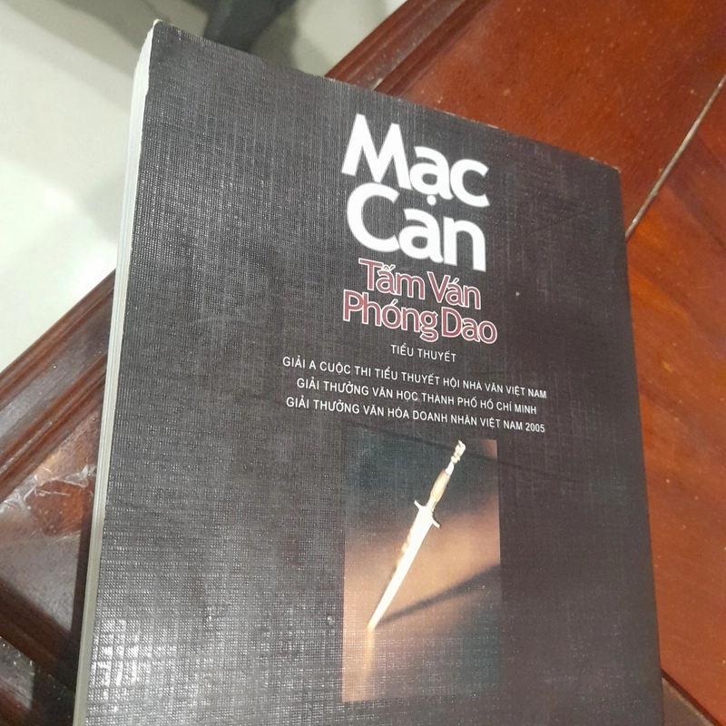 Mạc Can - TẤM VÁN PHÓNG DAO 311723