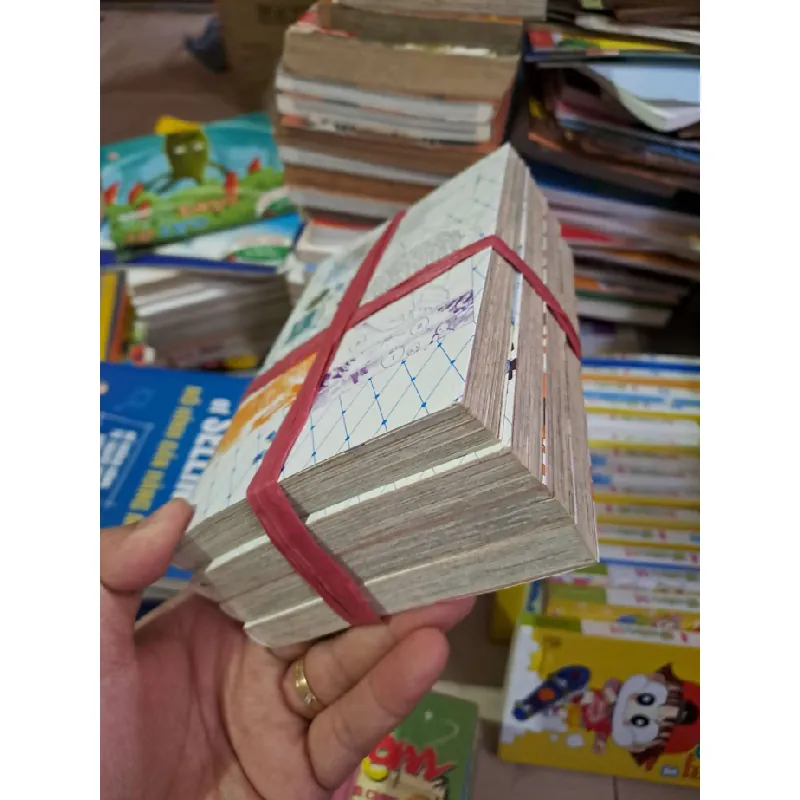 Nhà có 5 nàng dâu tập 1,2,3,4 - Haruba - mới 90% - TRUYỆN TRANH - HCM0111 629624