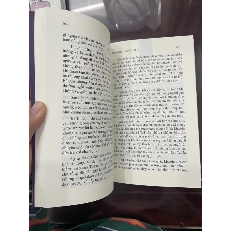 Đừng bao giờ lùi bước - Abraham Lincoln Chân dung vị lãnh tụ bất tử 758378