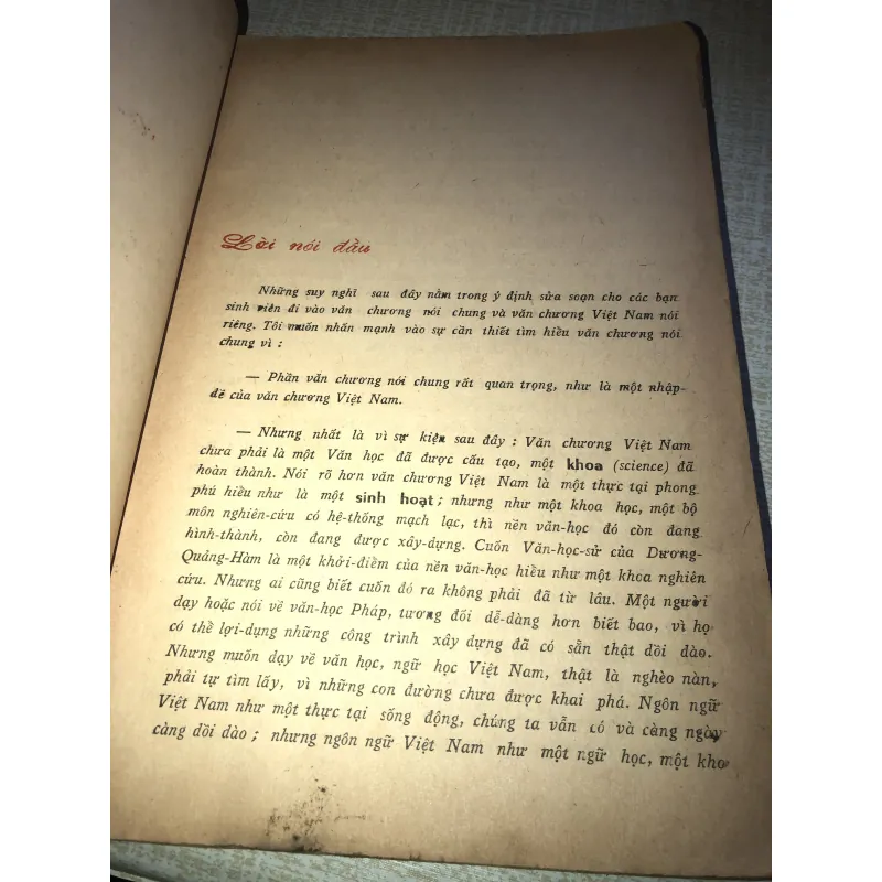 Lược Khảo Văn Học-Nguyễn Văn Trung 937463