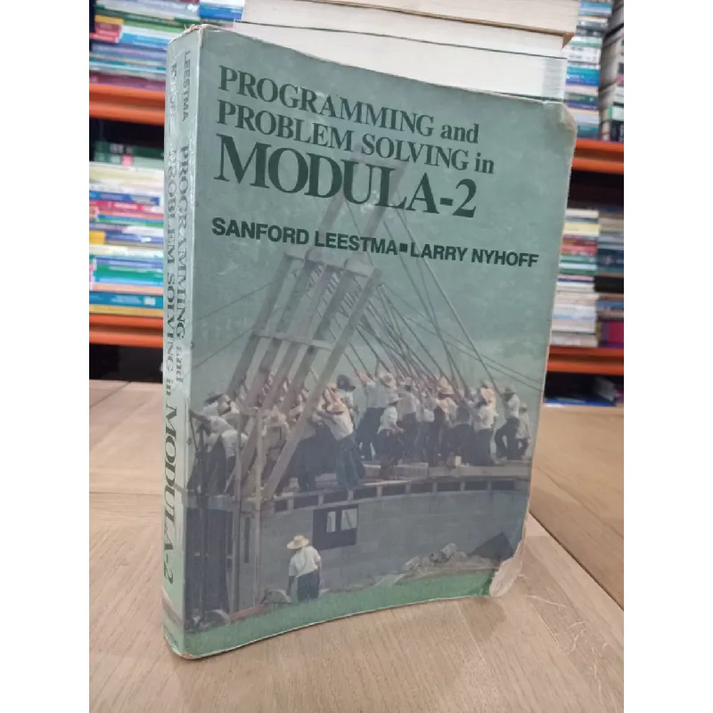 Programming and Problem solving in Modula-2 - S. Leestma, L. Nyhoff 605798