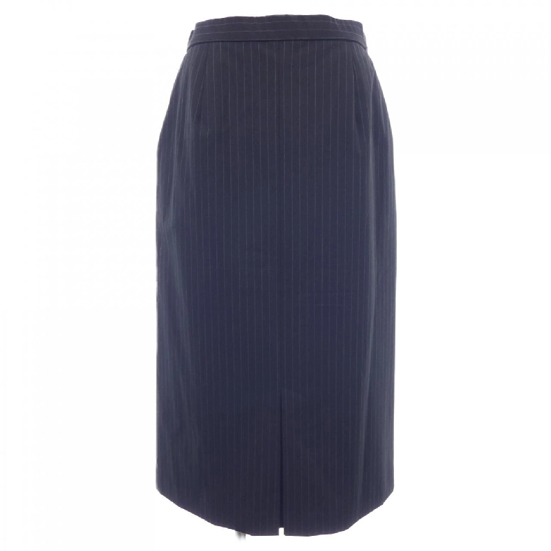 Lui Chantant Suit 655997