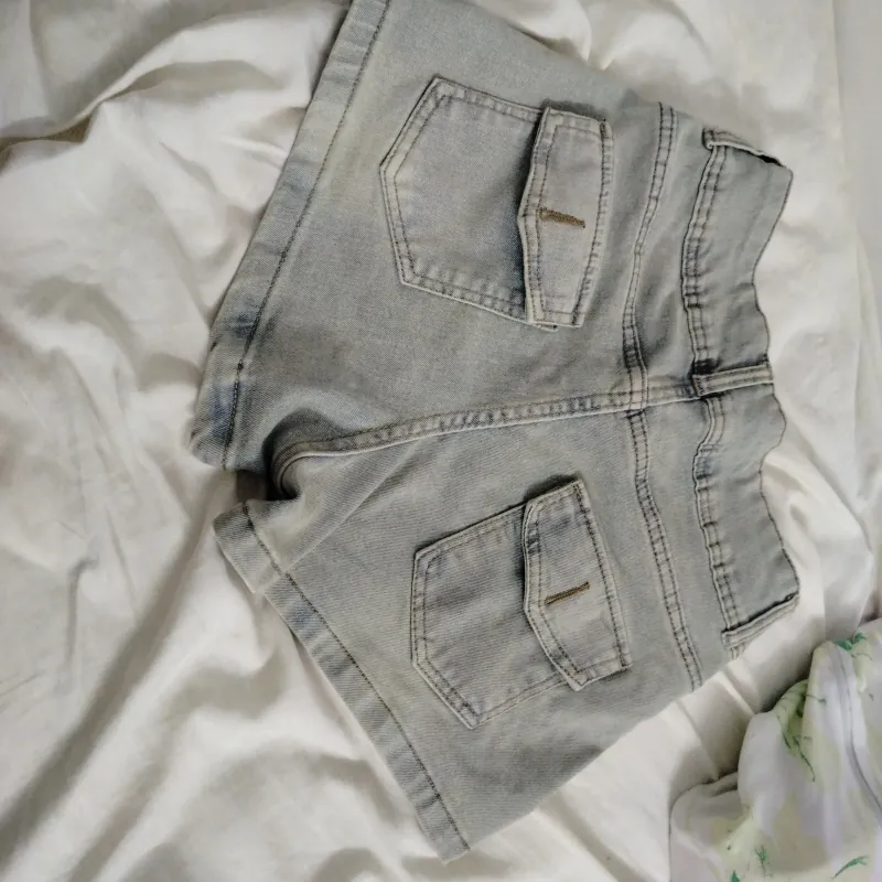 Thanh lý quần jean ôm 750946