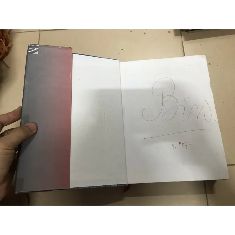 ALMANACH Tri Thức Trẻ  (c) 1026286